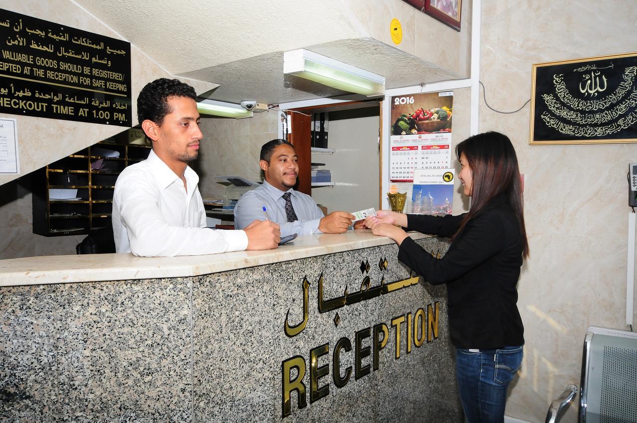 Al Qaid Hotel Dubai Dış mekan fotoğraf